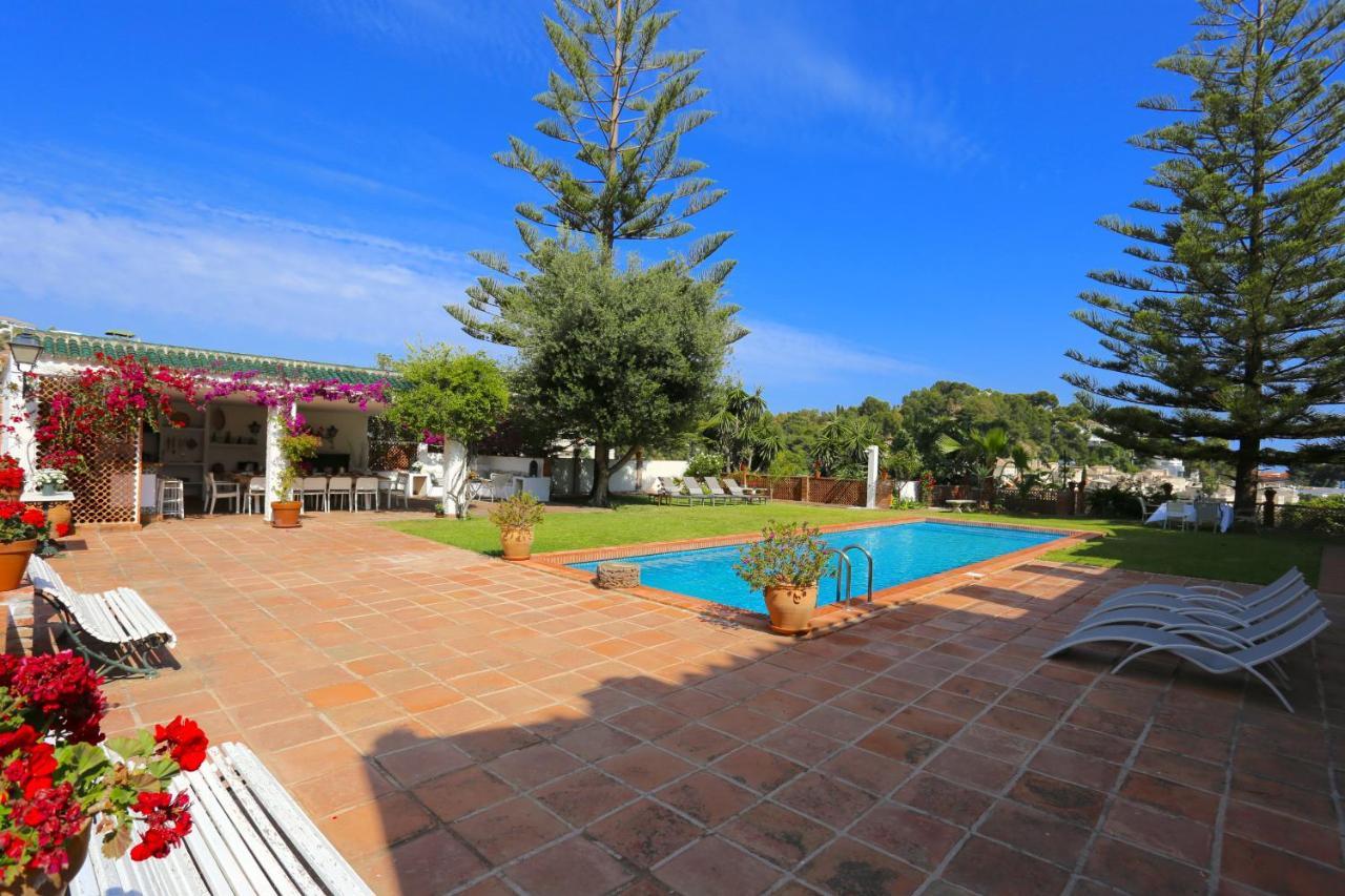 Villa Clavero One Premium Apt Малага Экстерьер фото